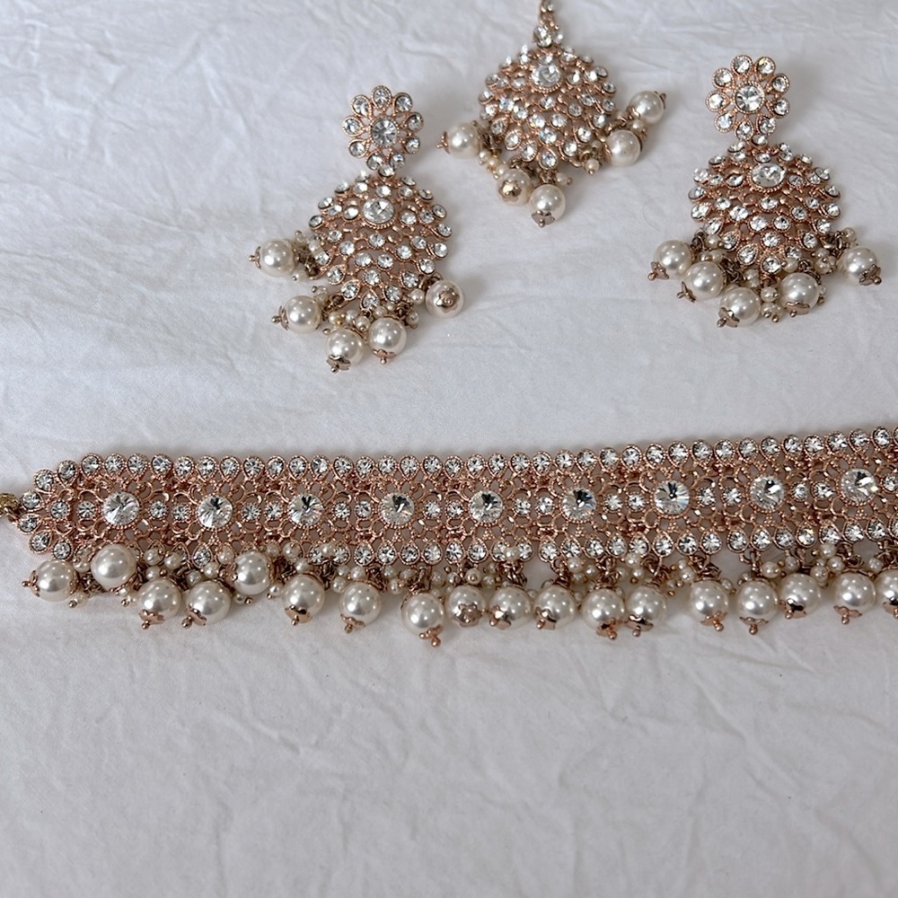 Rose Gold Indian Jewelry Set With Tikka 🪷